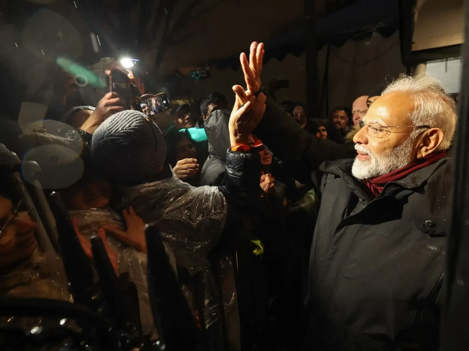 PM Modi Welcomed by Diaspora Upon Arrival in Washington to Strengthen US Ties