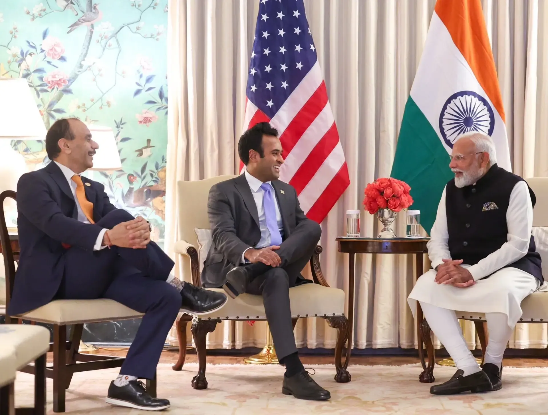 PM Modi Engages in Meaningful Dialogue with Rising US Politician Ramaswamy