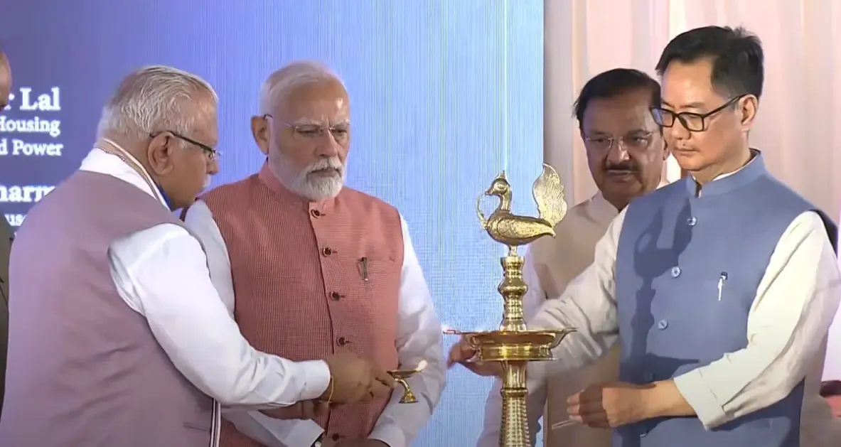 क्या प्रधानमंत्री मोदी ने सांसदों के लिए 184 नए फ्लैटों का उद्घाटन किया?