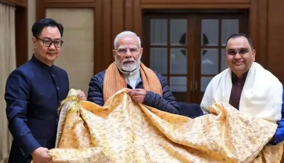 PM Modi Sends Ceremonial Chadar to Ajmer Sharif; Kiren Rijiju to Present It Today