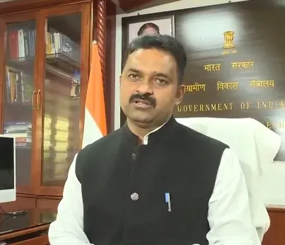PMGSY Achievements: 8,695 km of Rural Roads Constructed in 2024-25; Uttar Pradesh Leads with Over 2,000 km