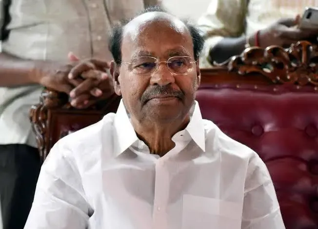 Did PMK founder Ramadoss reach a stalemate in talks with son Anbumani?