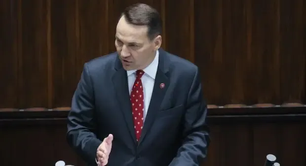 Polish FM Unveils 2025 Foreign Policy Goals