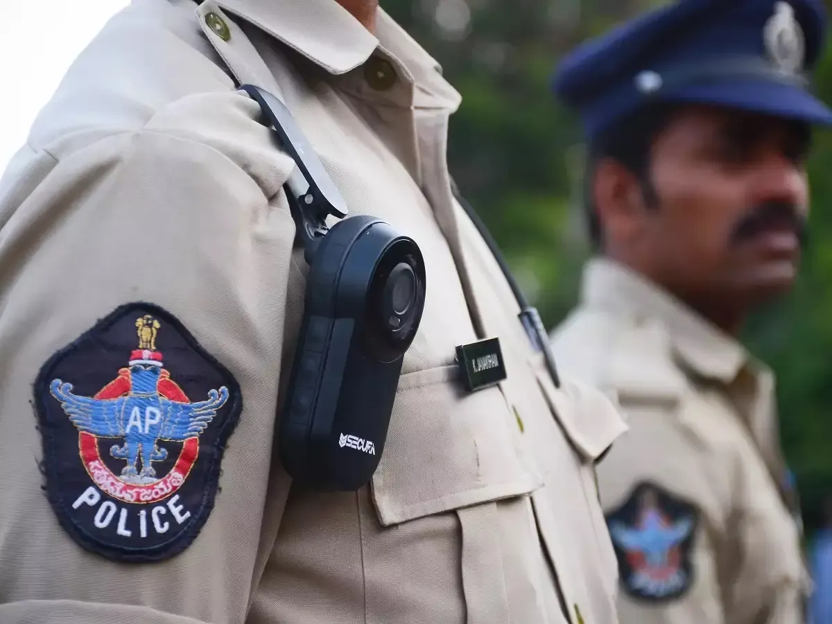 Chittoor Police Disrupt Robbery Attempt After Intense Standoff