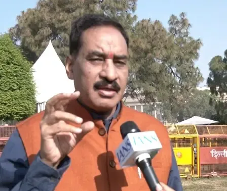 VHP Accuses 'Fundamentalist' Leaders of Misleading Muslims Regarding Waqf Bill
