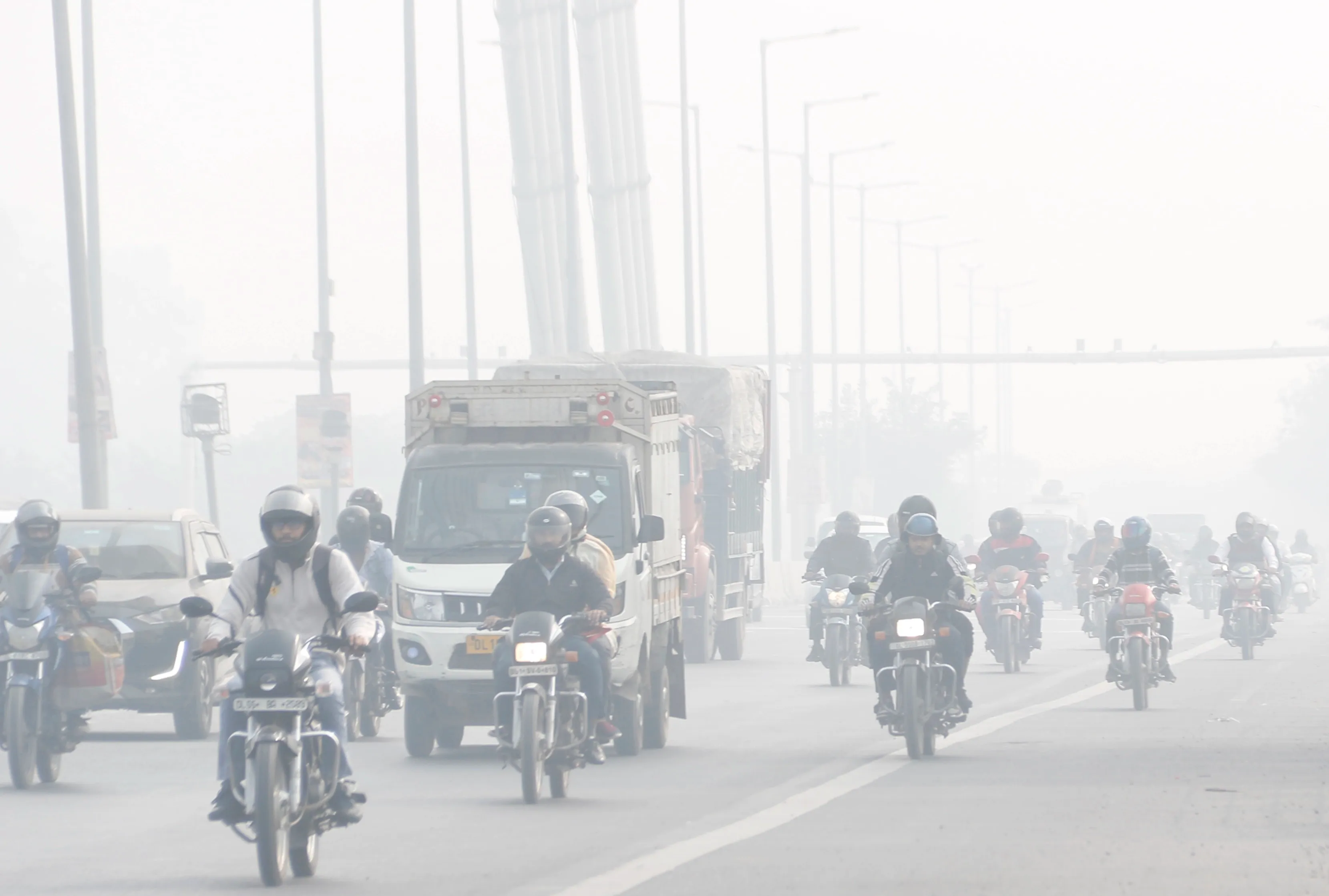 Is Pollution Causing Respiratory Illness in Delhi? 68,411 Cases and 10,819 Hospital Admissions in 2024