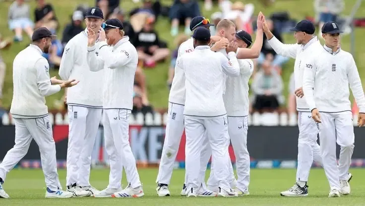Matthew Potts Takes Over from Woakes in England's Only Change for 3rd Test Against New Zealand