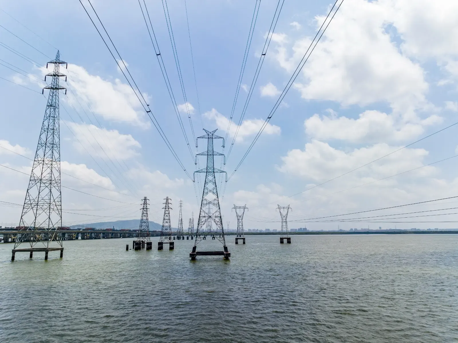 Union Power Minister Reports Rural Power Supply Increase to 22.4 Hours from 12.5 Hours in 2014