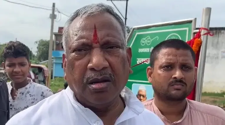क्या प्रधानमंत्री जैसे गरिमामय पद पर अमर्यादित टिप्पणी करना गलत है? : कौशलेंद्र कुमार