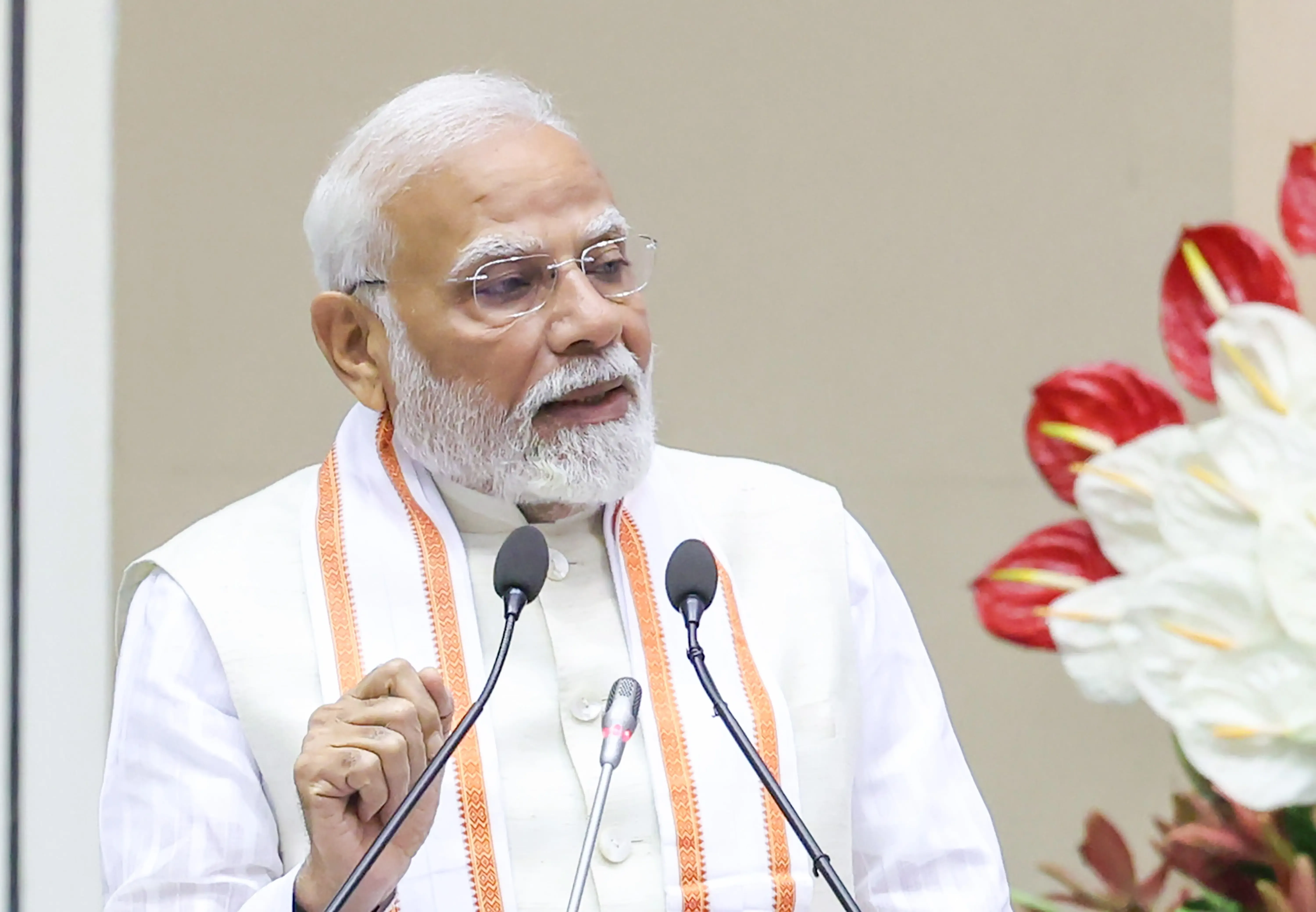 क्या प्रधानमंत्री मोदी घाना के लिए यात्रा पर रवाना हुए?