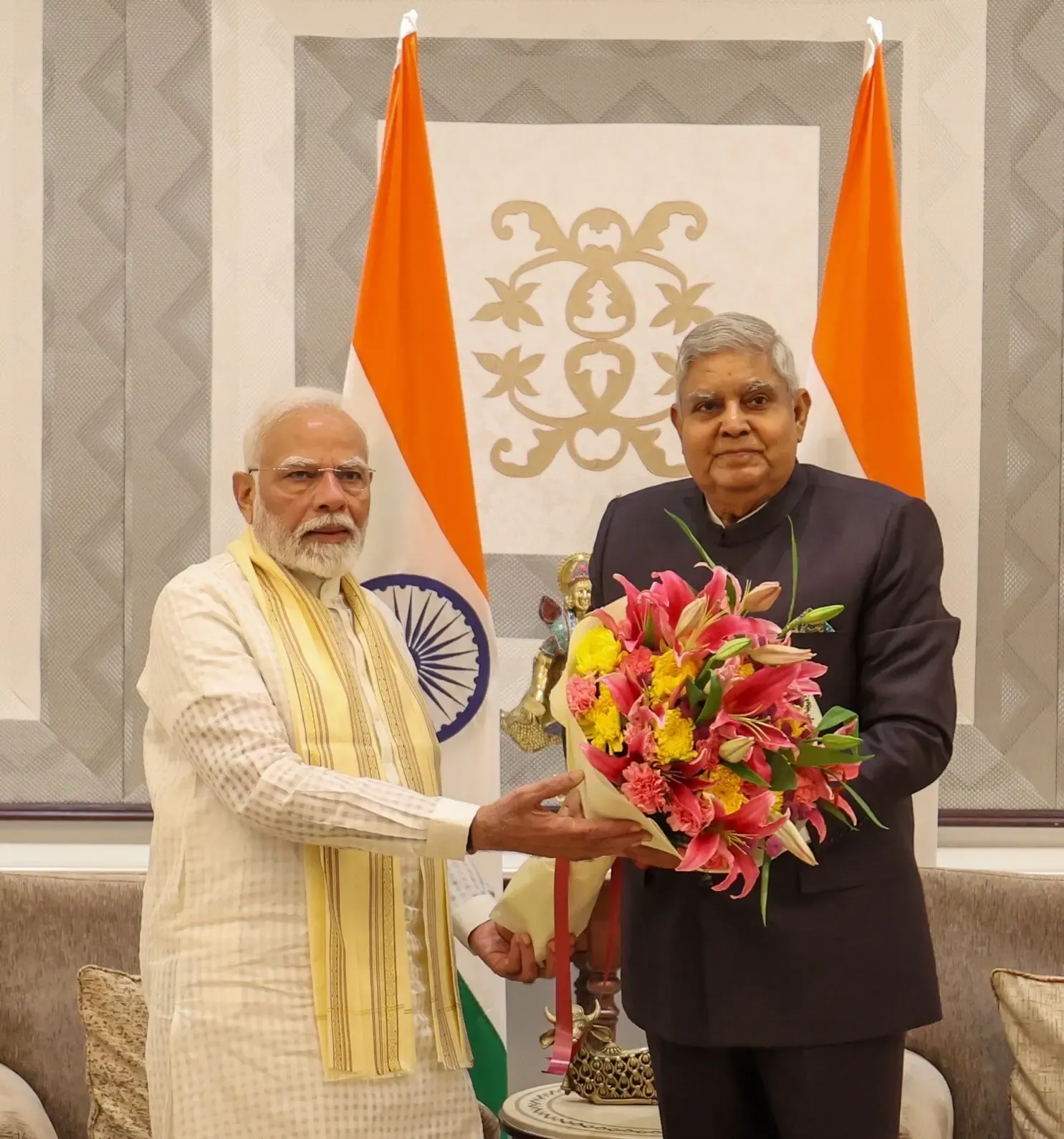 क्या प्रधानमंत्री मोदी ने जगदीप धनखड़ के उत्तम स्वास्थ्य की कामना की?
