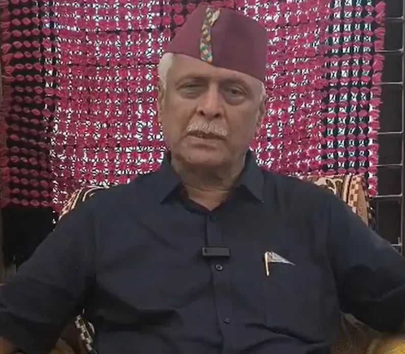 क्या प्रकाश महाजन ने आशीष शेलार के बयान पर तंज किया?