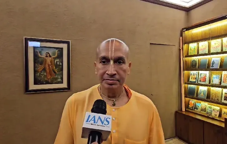 Prayers Across 1,100 Temples for Hindu Minorities in Bangladesh; ISKCON Ban Rejection by HC Sparks New Optimism