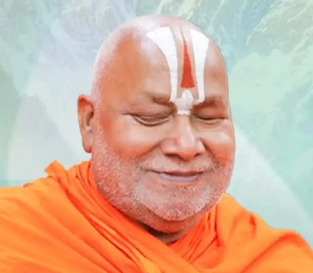 क्या स्वामी रामभद्राचार्य की प्रेमानंद पर टिप्पणी से विवाद उत्पन्न हुआ?