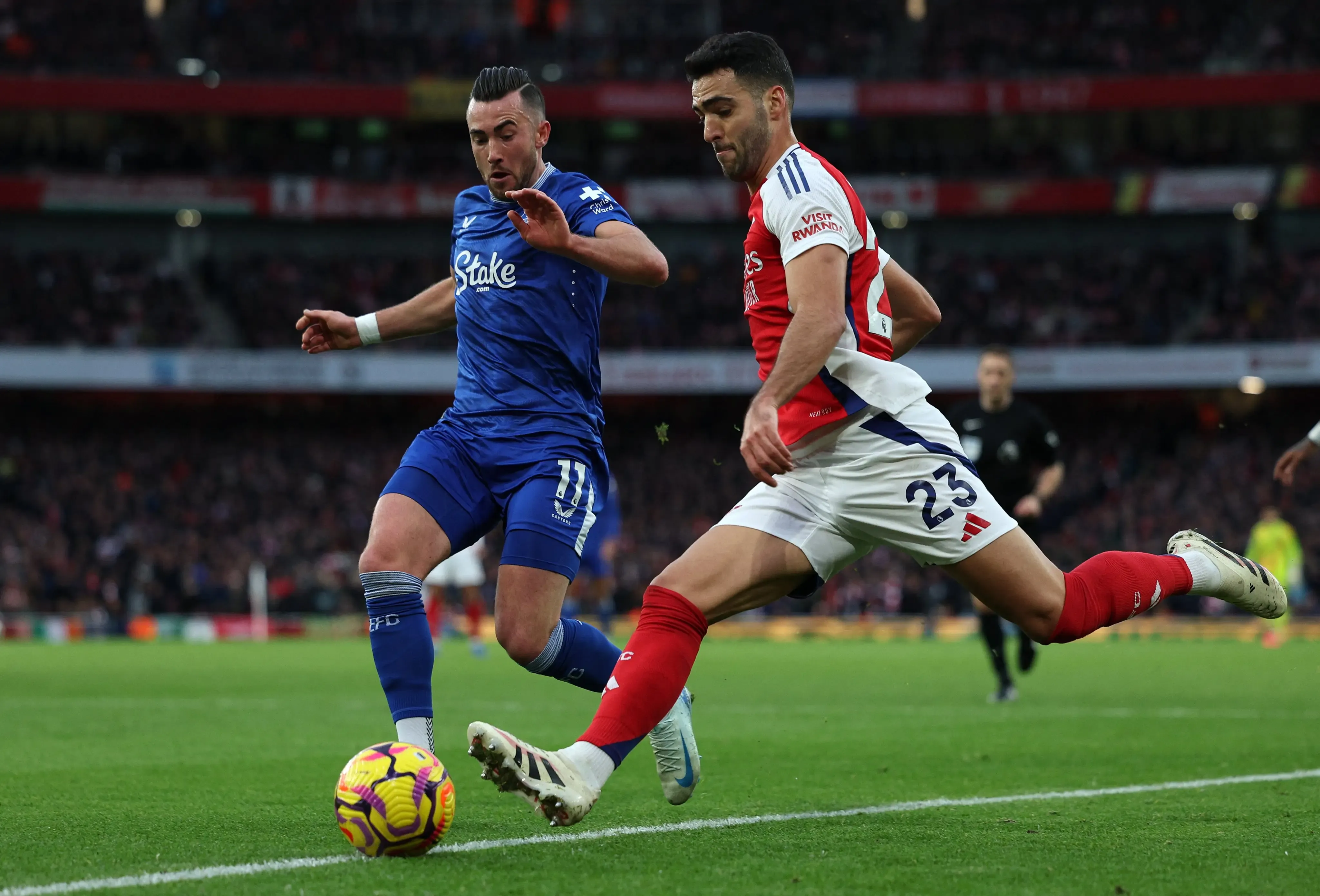 Premier League: Arsenal Stymied by Sturdy Everton Defense in Scoreless Standoff