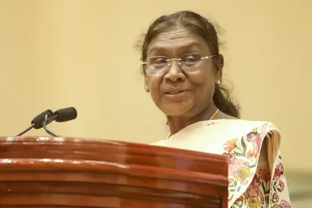 How Did President Murmu Honor Exceptional Teachers with National Awards?