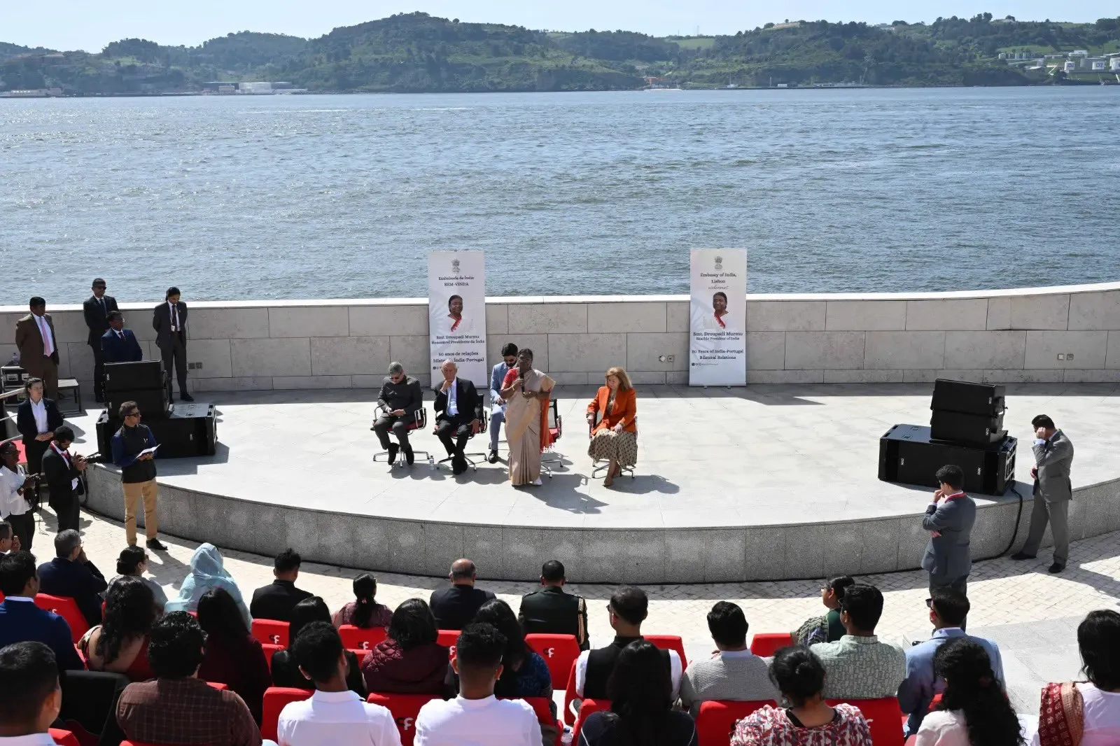 President Murmu Inspires Indian Scholars in Portugal to Aid Viksit Bharat