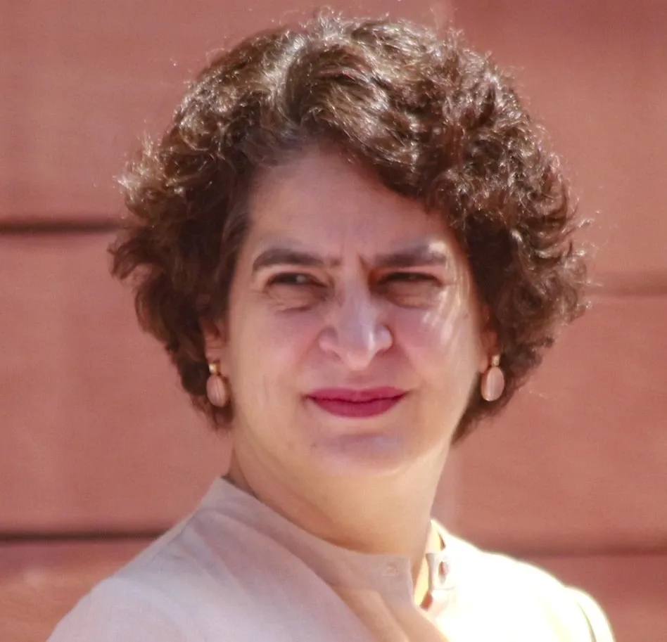 How Can Priyanka Gandhi Influence Kerala CM to Expedite Support for Wayanad Landslide Victims?