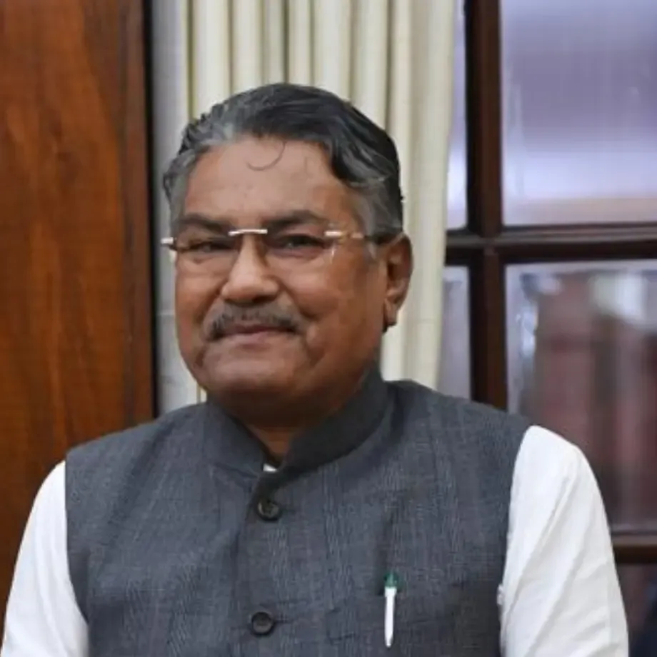 Advocating Pomegranate Farming to Elevate Farmers' Earnings: Gujarat Agriculture Minister