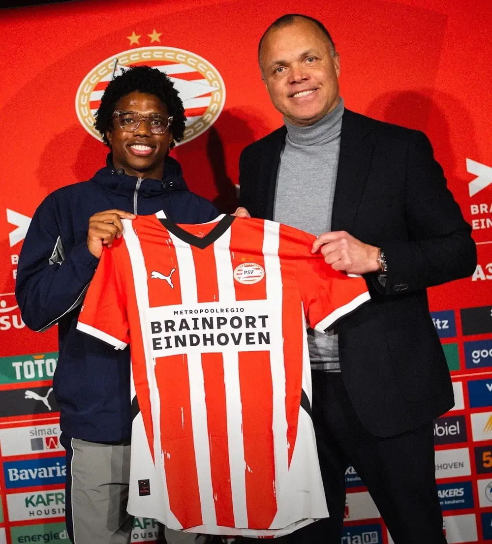 PSV Eindhoven Secures Tyrell Malacia on Loan from Manchester United