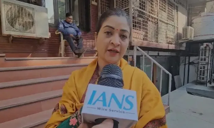 Alka Lamba Affirms Congress' Claims of Punjab Police Campaigning for AAP
