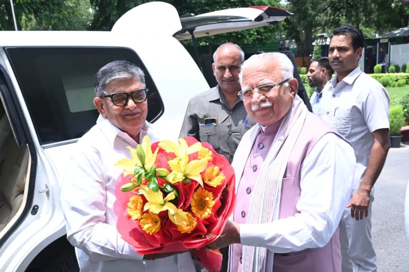 What Developmental Issues Did Punjab Governor Discuss with Union Ministers?