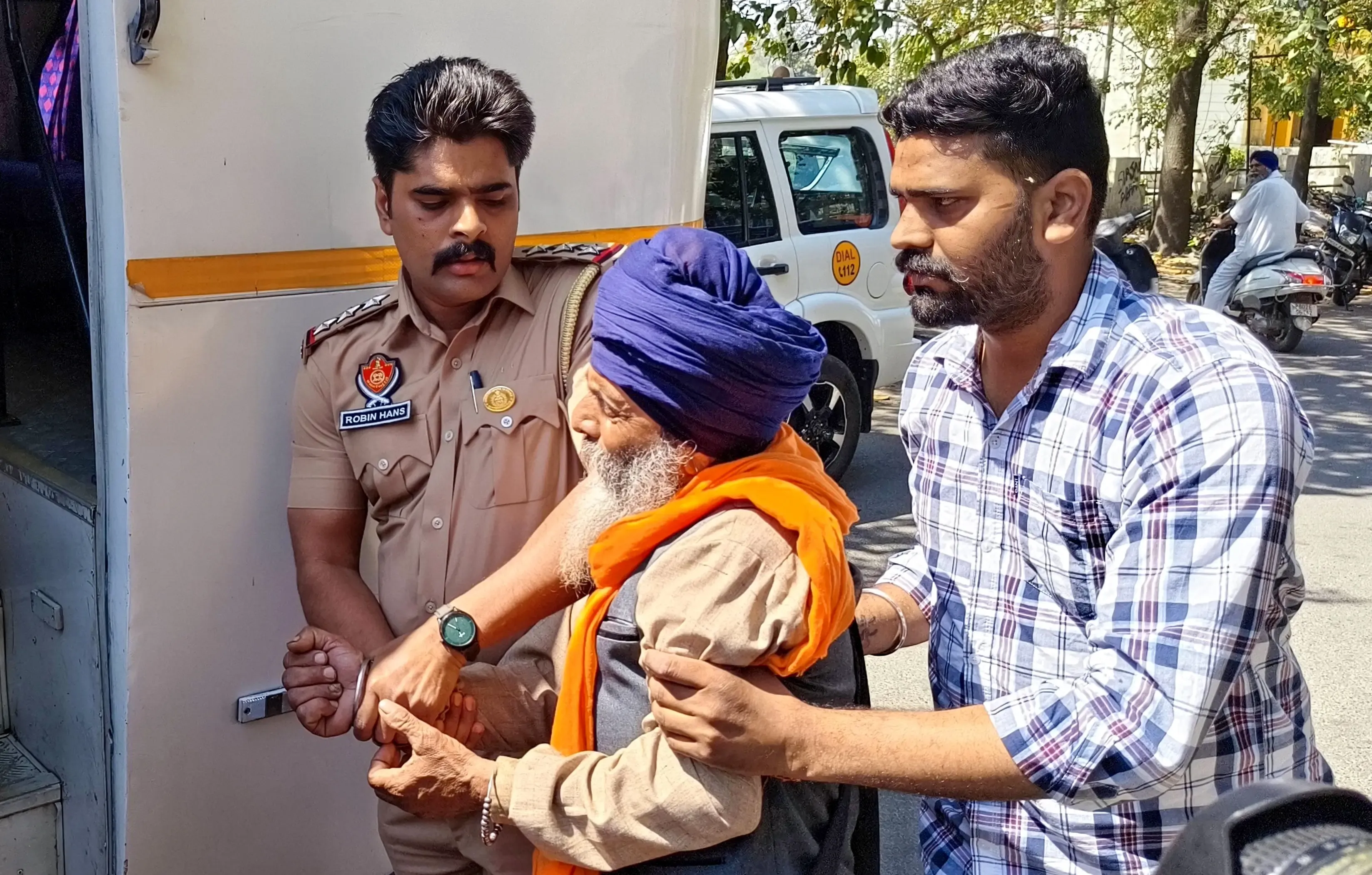 Punjab Government to Free 450 More Farmers from Police Custody