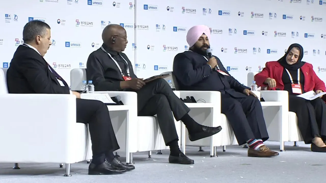 Punjab Minister Introduces Innovative Educational Reform Strategies at UNESCO Conference