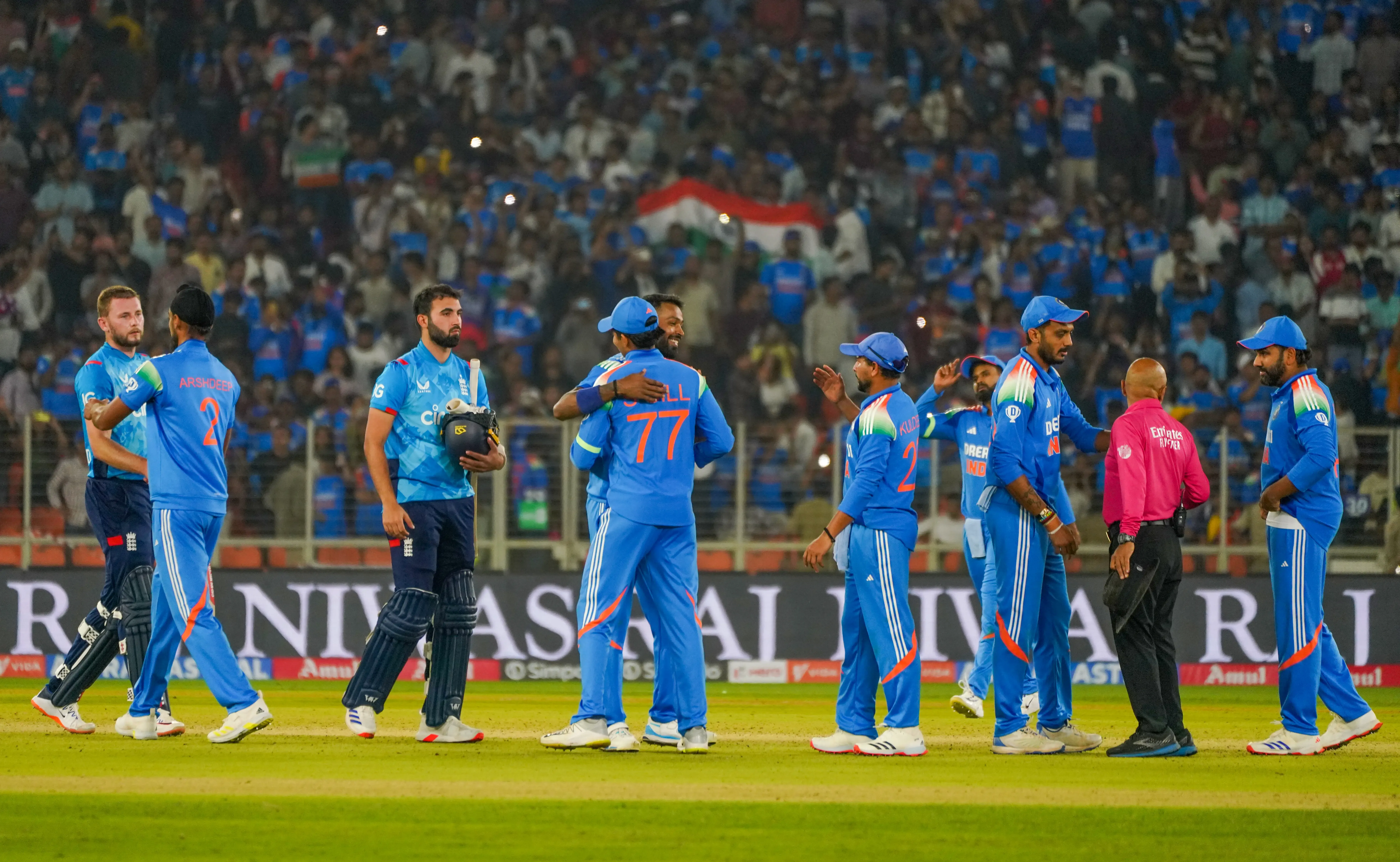 क्या पुरुषों के वनडे में दो गेंद के नियम और कनकशन सब्स्टीट्यूट प्रोटोकॉल में बदलाव हो रहे हैं?