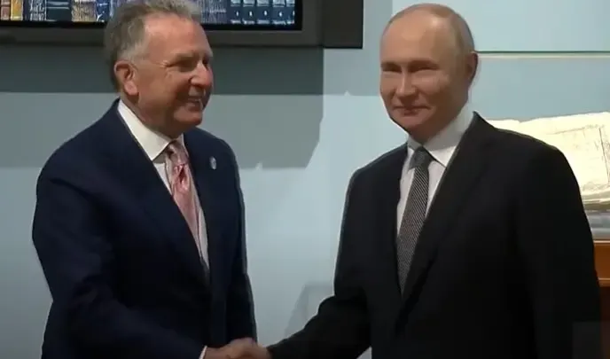 Putin meets with US special envoy for Ukraine talks