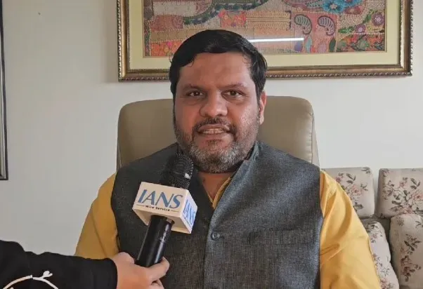 Gourav Vallabh Criticizes Congress for Remarks on ECI, Claims Rahul Gandhi Lacks Constitutional Faith