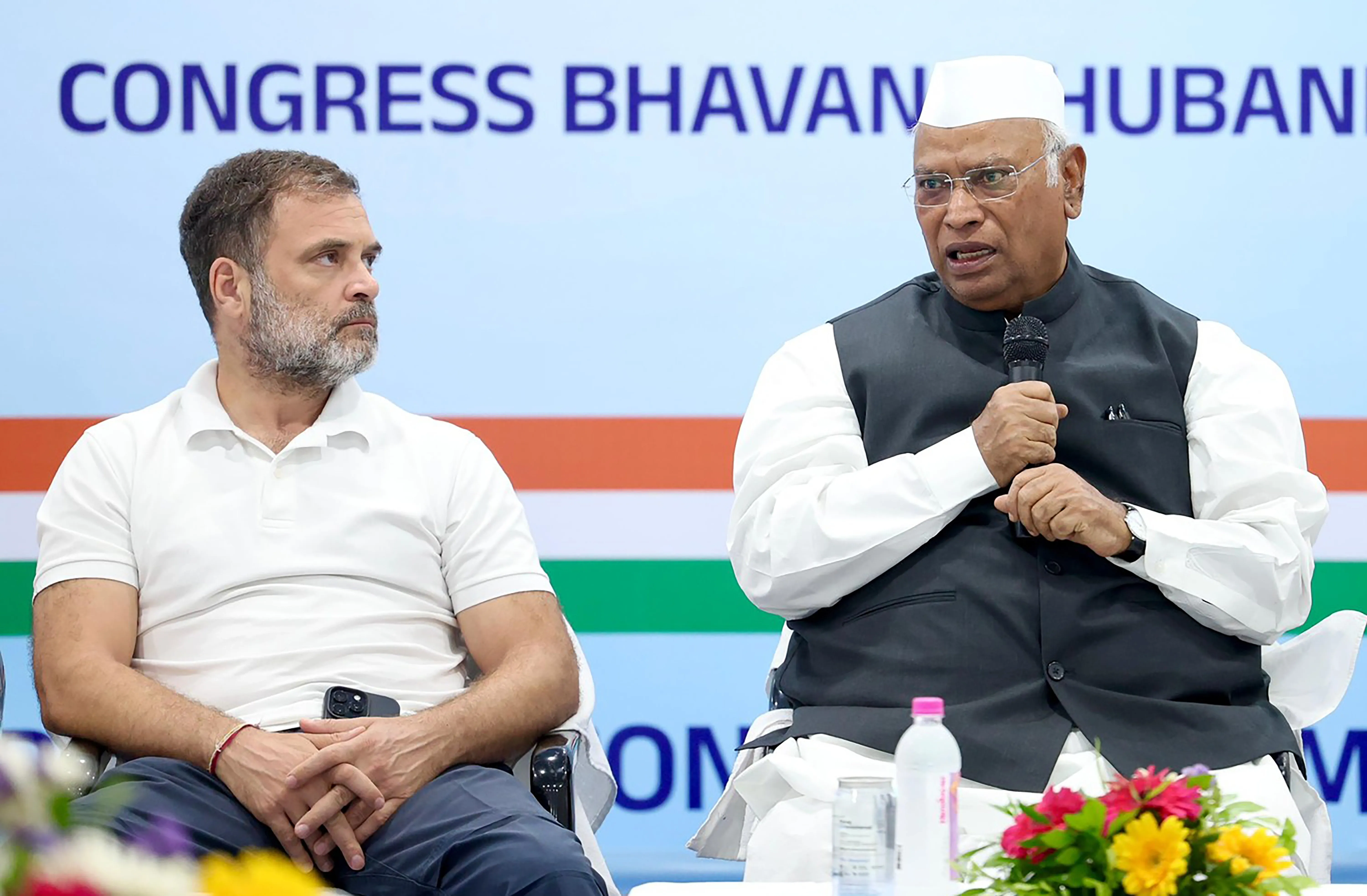 What are Rahul Gandhi and Mallikarjun Kharge's Plans for Assam Today?