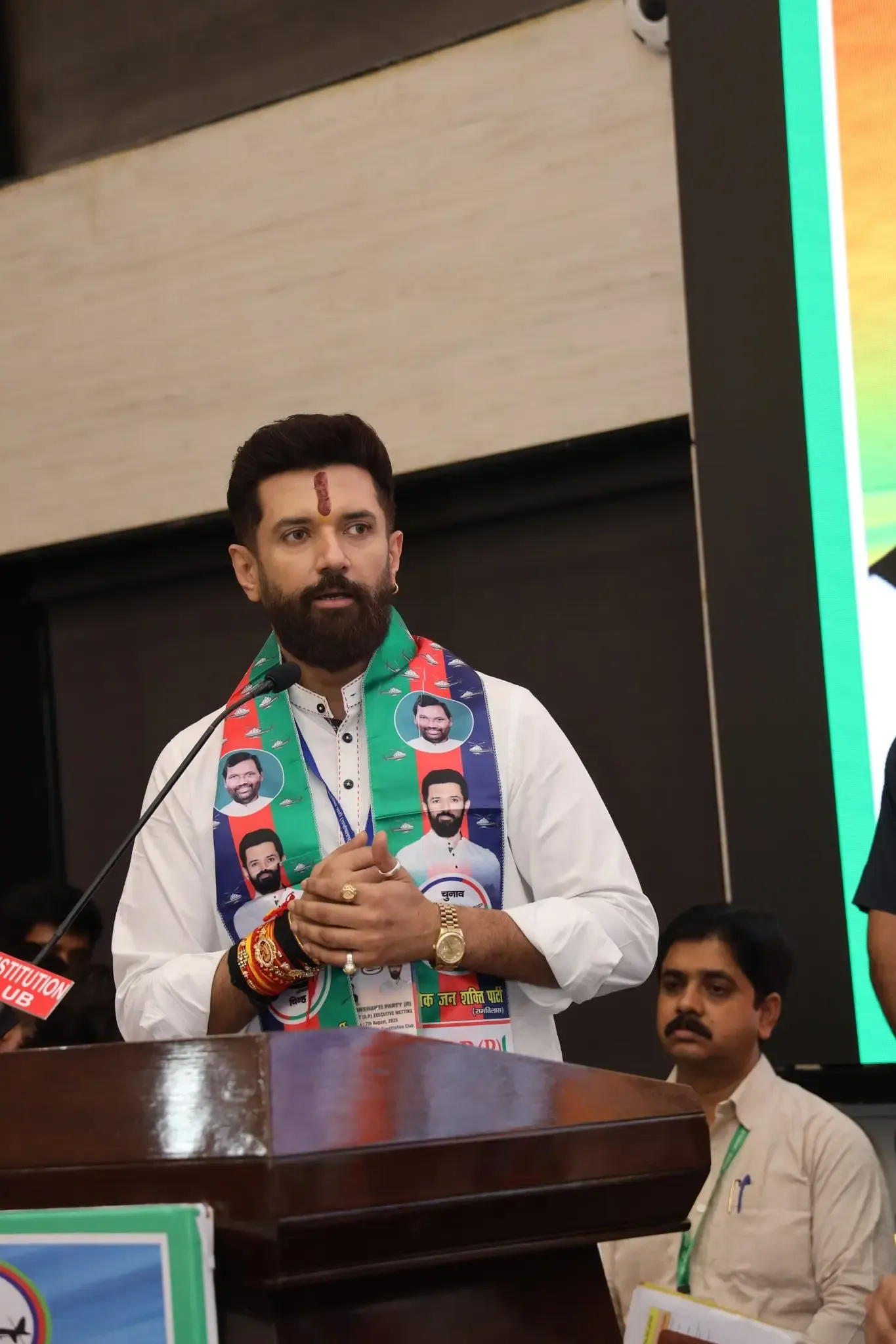 क्या राहुल गांधी सिर्फ तमाशा खड़ा कर रहे हैं, उनके पास कोई सबूत नहीं? : चिराग पासवान