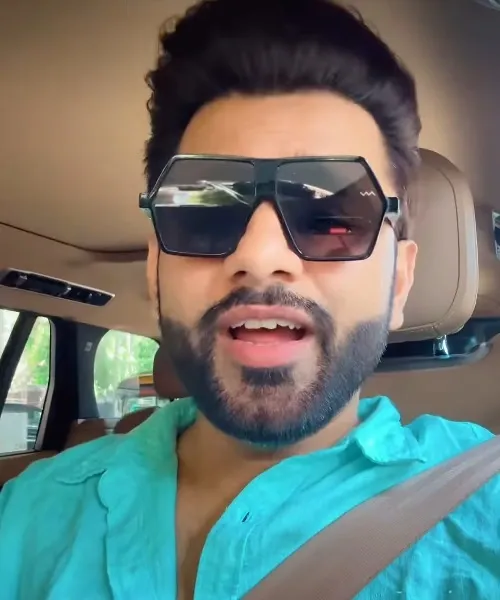 Did Rahul Vaidya Just Call Kohli Fans 'Bigger Jokers'?