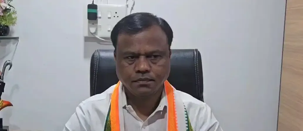 क्या छत्तीसगढ़ कांग्रेस अध्यक्ष दीपक बैज ने भाजपा पर झीरम मेमोरियल की उपेक्षा और गौ संरक्षण के मुद्दे पर सवाल उठाए?