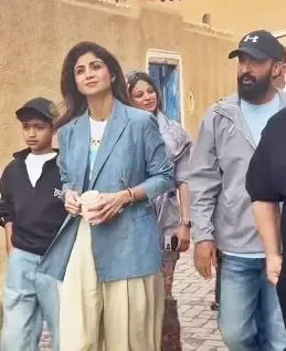 Raj Kundra Captures a Heartwarming ‘Role Reversal’ with Shilpa Shetty