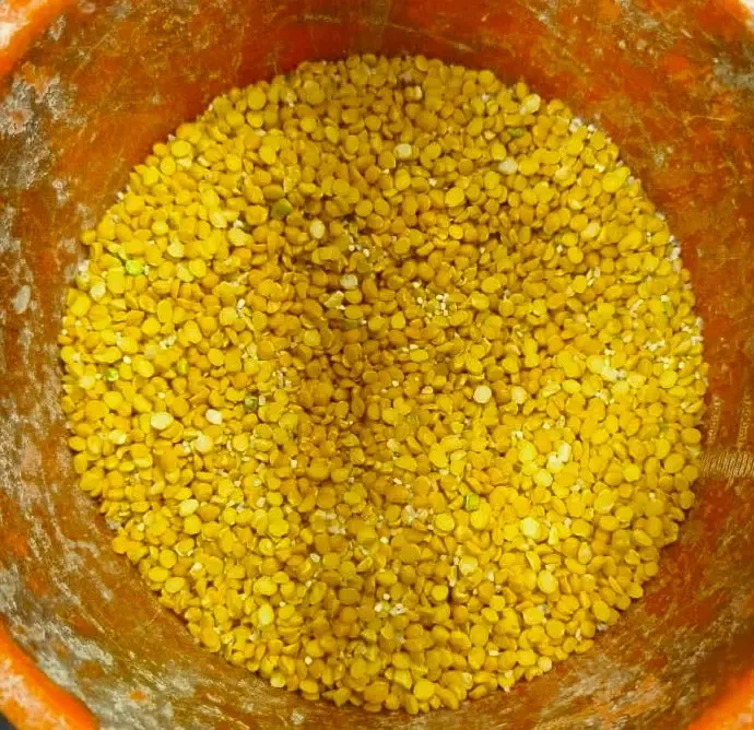 Rajasthan: Large Quantity of Adulterated Gram Flour Confiscated in Jaipur Before Holi