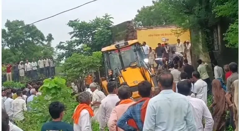 क्या राजस्थान के झालावाड़ में सरकारी स्कूल की छत गिरने से 3 बच्चों की जान चली गई?
