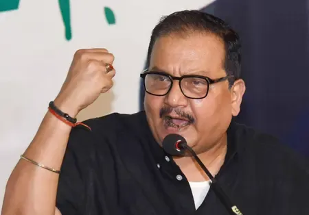 क्या राजद की कार्यकारिणी बैठक में रणनीति पर चर्चा होगी? मनोज झा ने मतदाता सूची पर उठाए सवाल