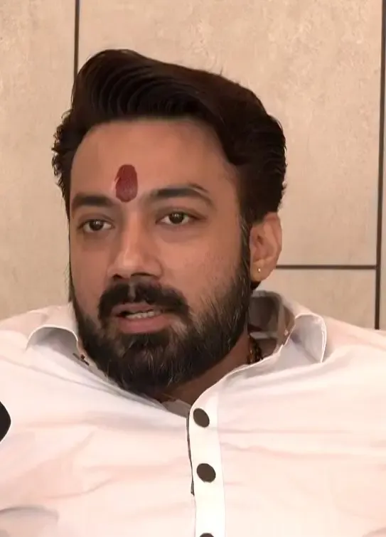 क्या तेजस्‍वी यादव हमेशा अभद्र भाषा का प्रयोग करते हैं?