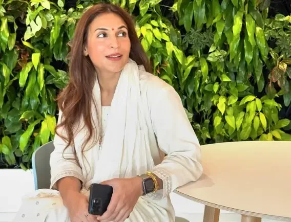 Aishwarya Rajinikanth Visits Tirumala for Blessings