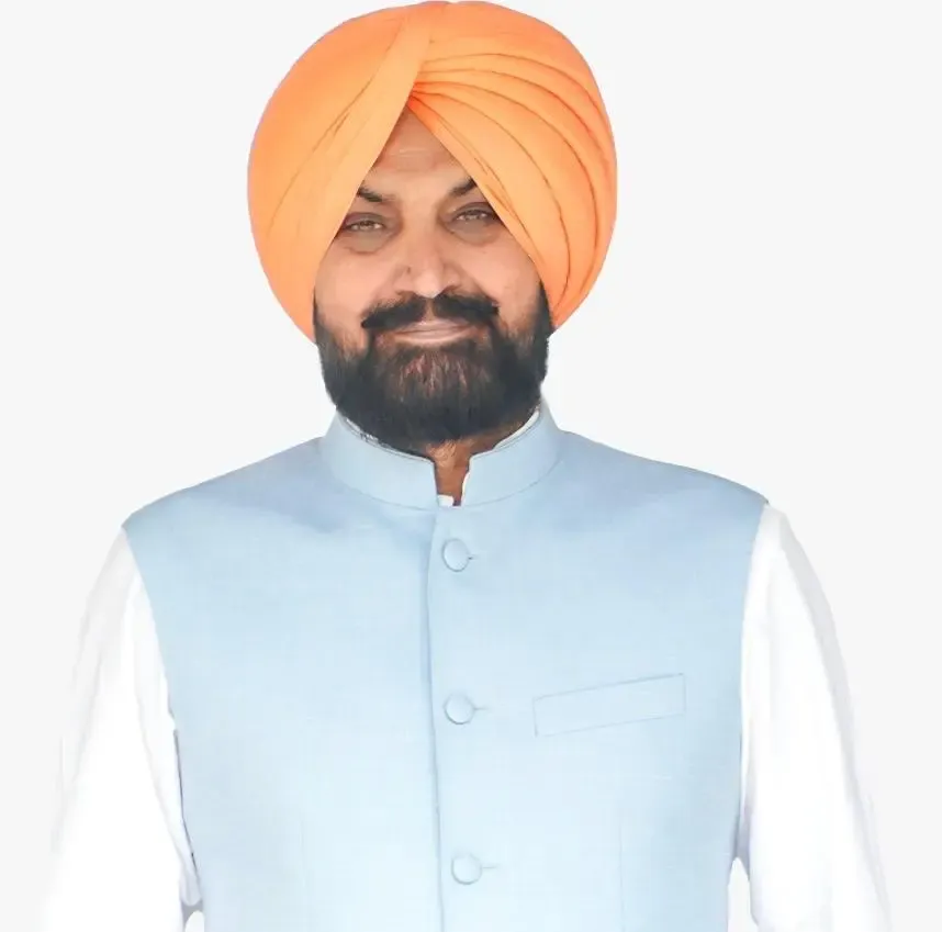 क्या पंजाब में रणजीत गिल के ठिकानों पर विजिलेंस की छापेमारी हुई?