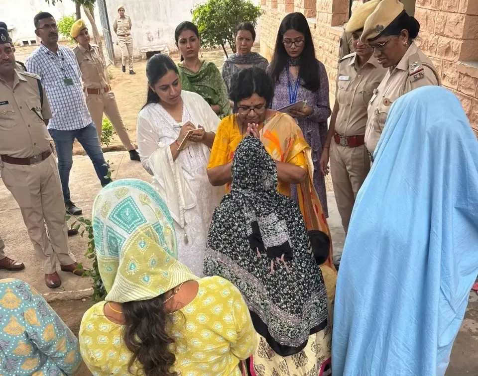 क्या राष्ट्रीय महिला आयोग की अध्यक्ष ने जोधपुर में सेंट्रल जेल का निरीक्षण किया?