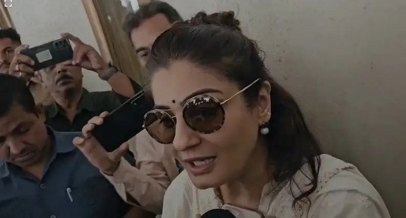 Raveena Tandon Reflects on Her Unique Bond with Manoj Kumar and the Final Tributes She Will Bestow