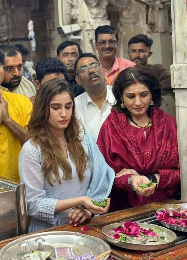 Raveena Tandon's Spiritual Journey in Dwarka