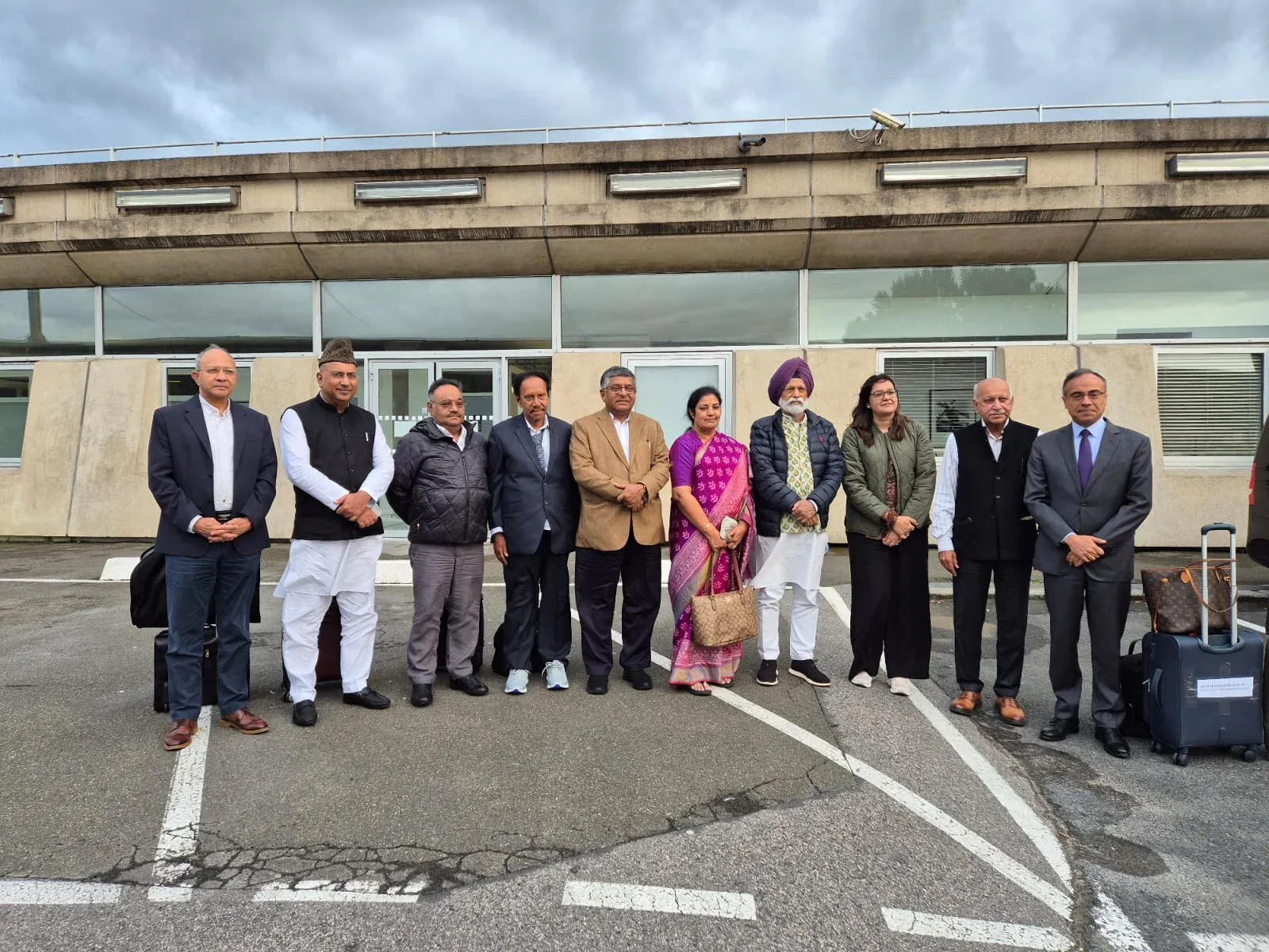 Did a Delegation Led by Ravi Shankar Prasad Arrive in France to Highlight India's Stance Against Terrorism?