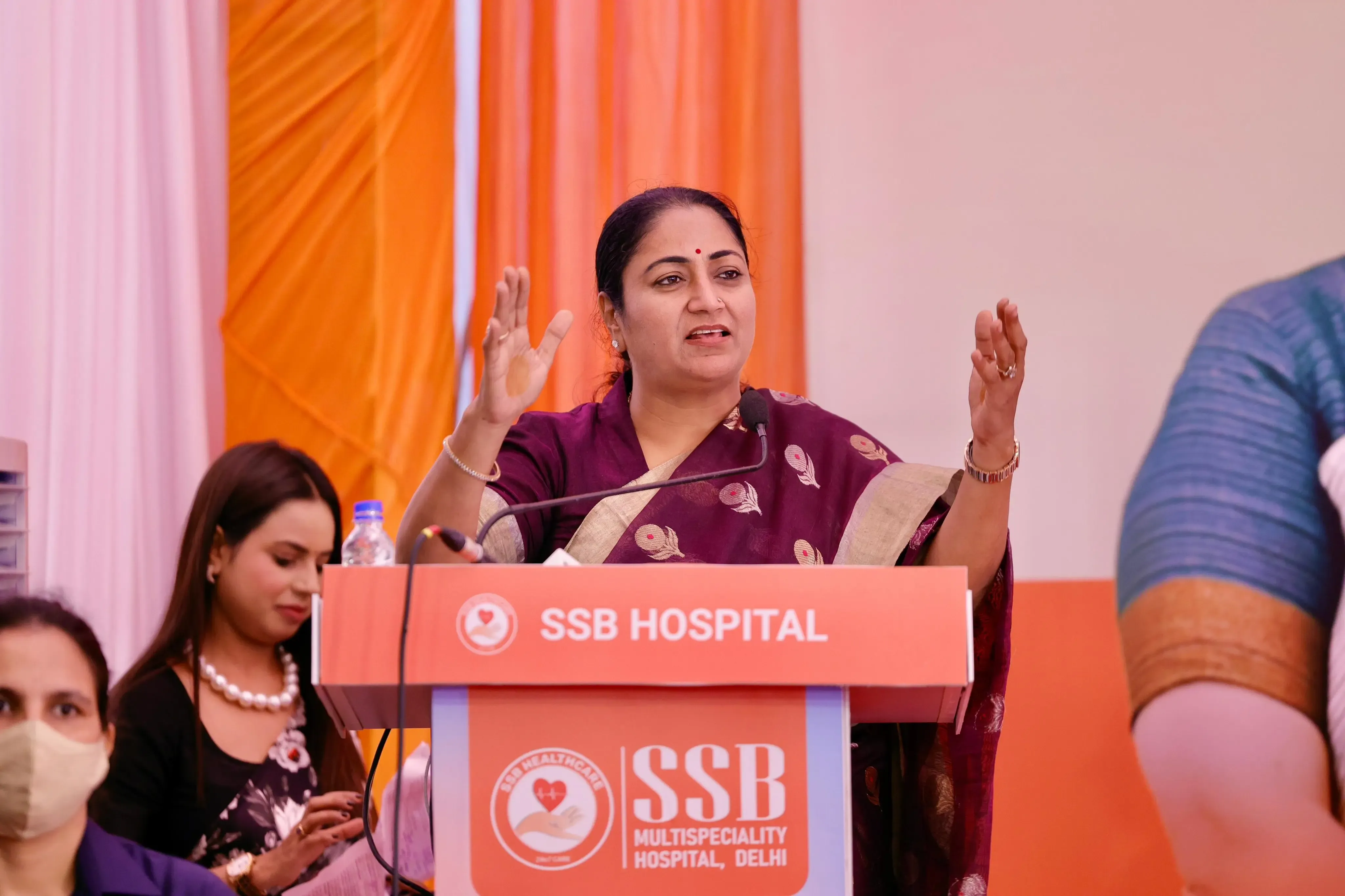 क्या दिल्ली के लोगों के लिए सस्ती दवाइयां और इलाज संभव है? : सीएम रेखा गुप्ता