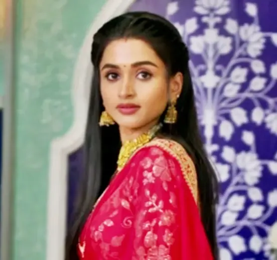 Eshaa Pathak from 'Rishto Se Bandhi Gauri' Discusses the Challenges of Acting