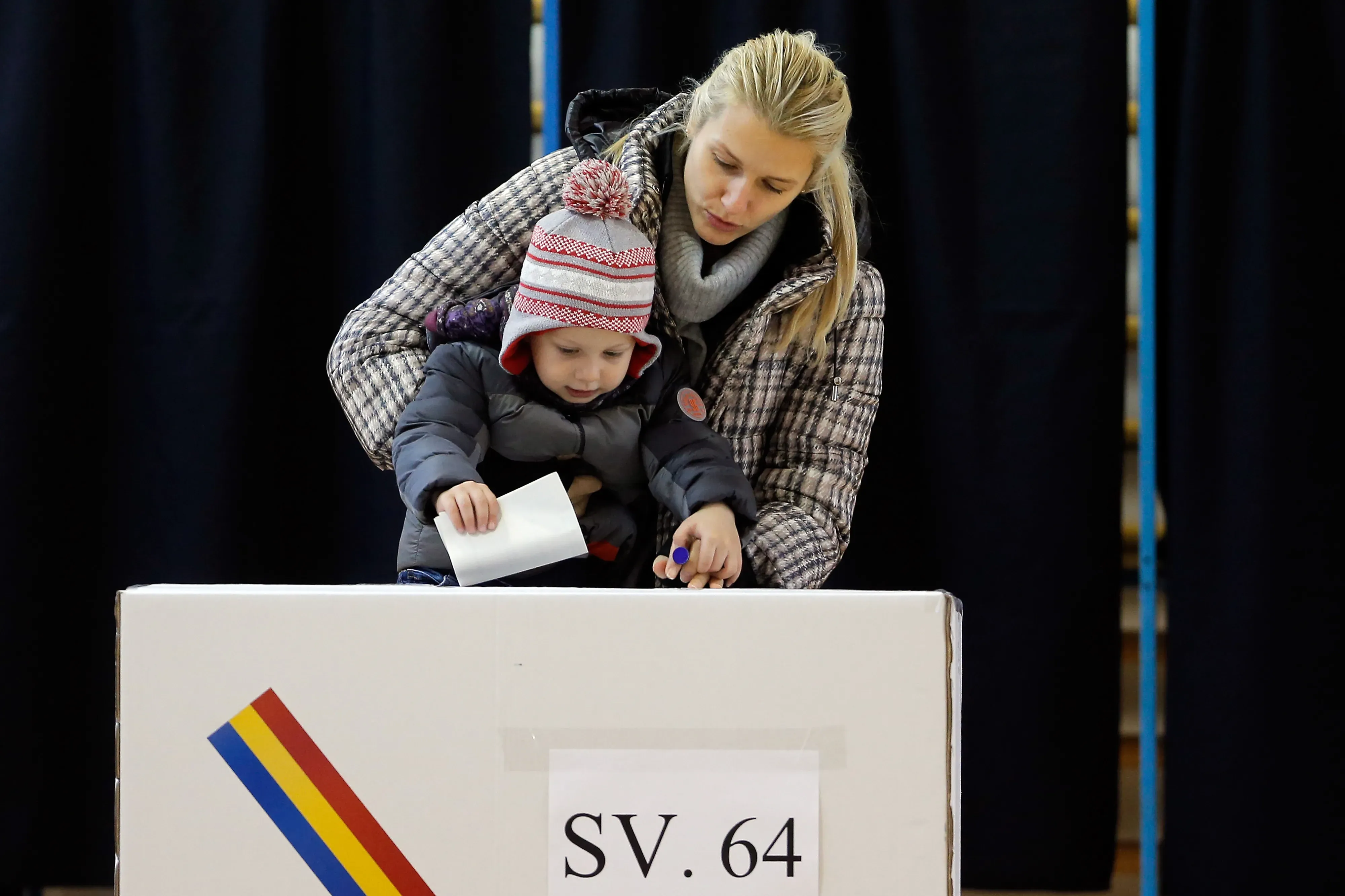 Romanian Constitutional Court Commands Recount of Presidential Election Votes Amid Controversies