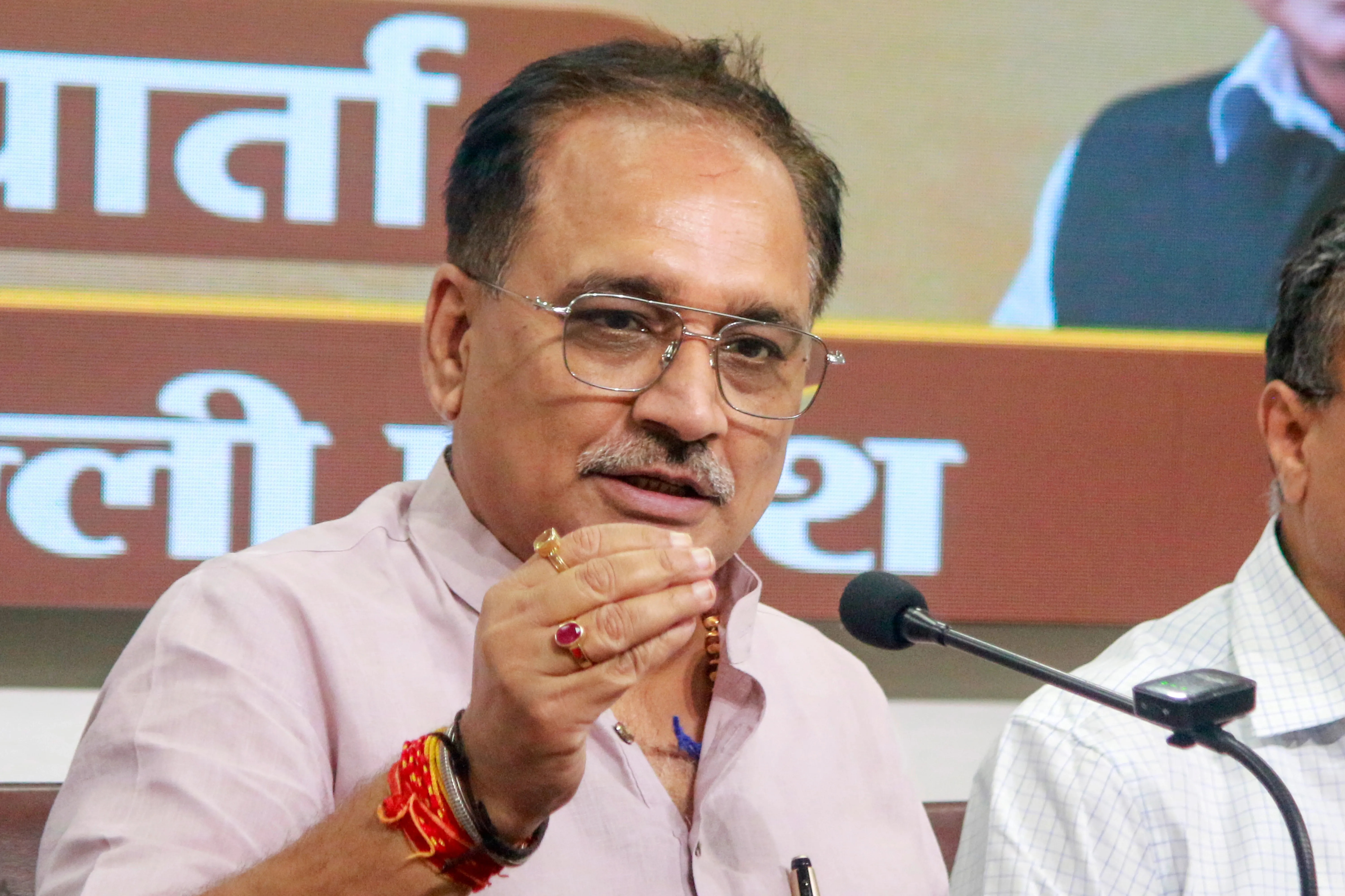 Is There a Rs 200 Crore Scam Behind Kejriwal's Women’s Pension Scheme?